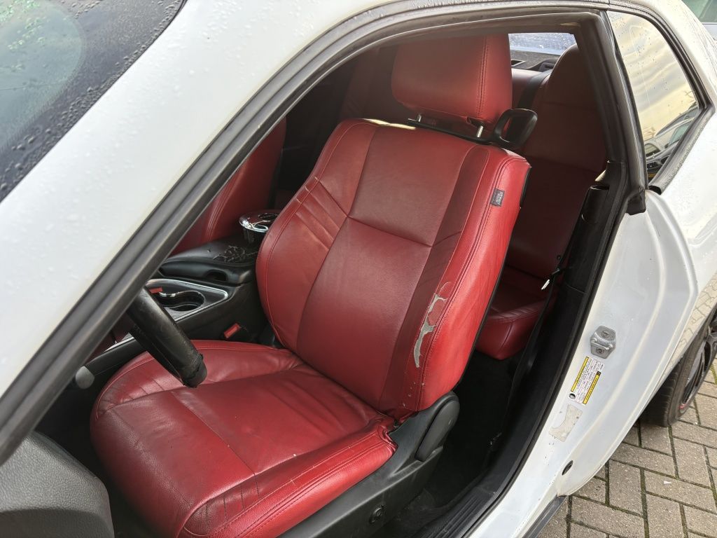 Dodge Challenger 2016