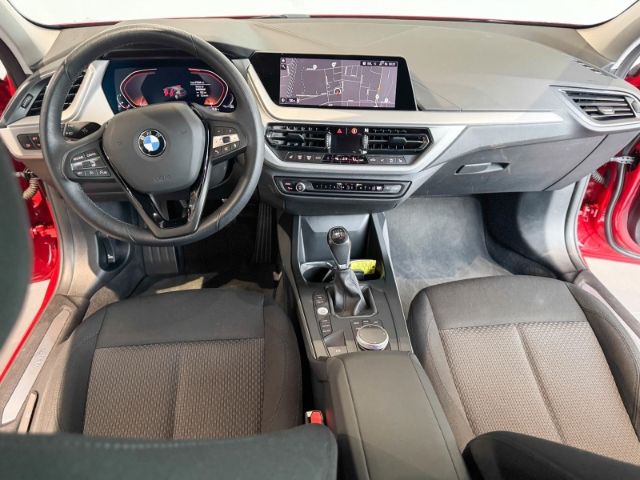 BMW 118 2021