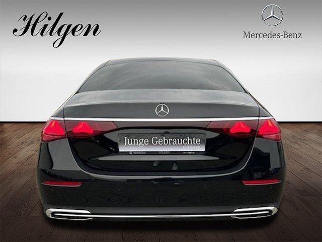 Mercedes-Benz E 200 2024