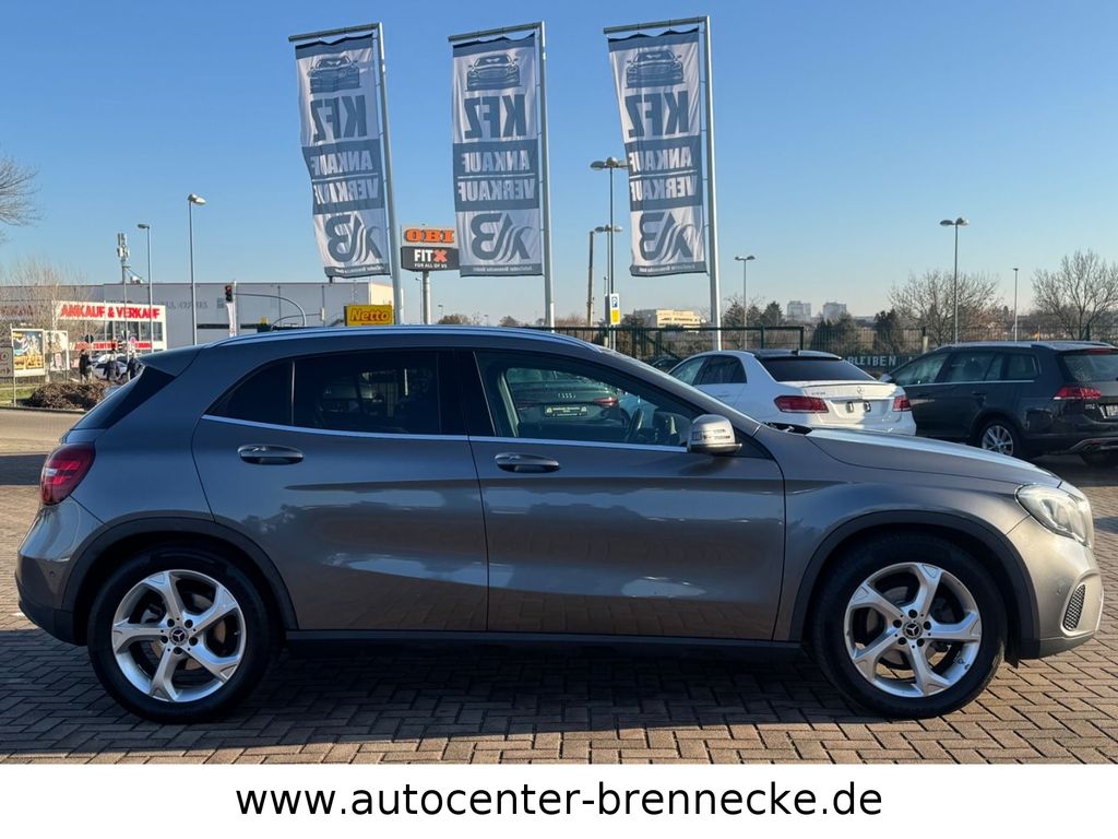 Mercedes-Benz GLA 200 2017