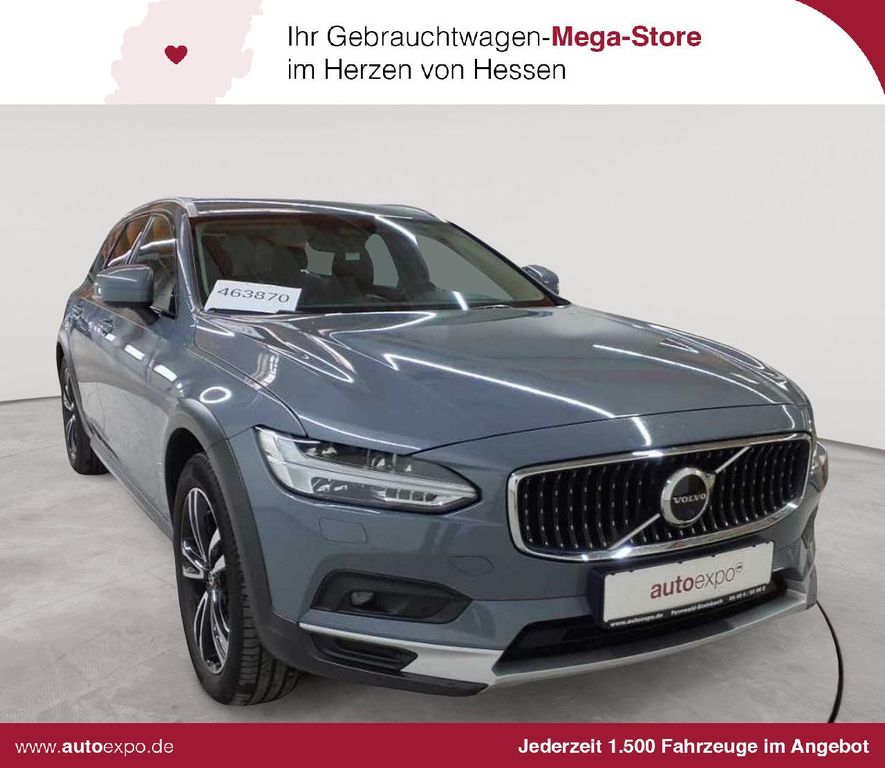 Volvo V90 Cross Country 2021