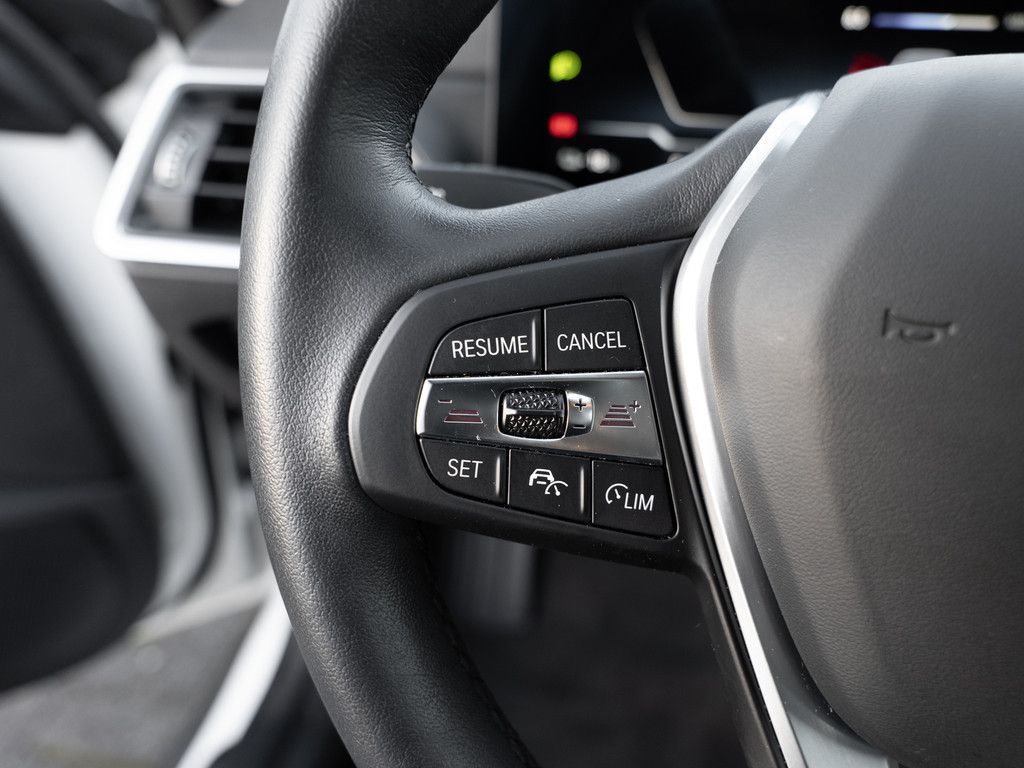 BMW i4 2023