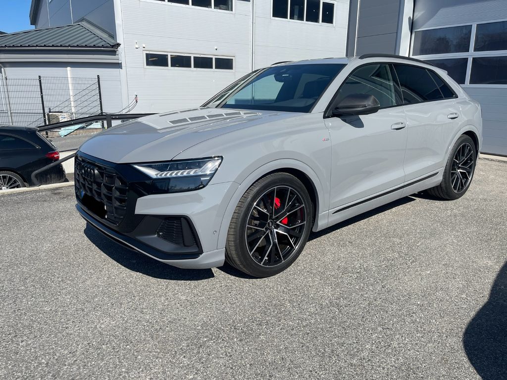 Audi Q8 2023
