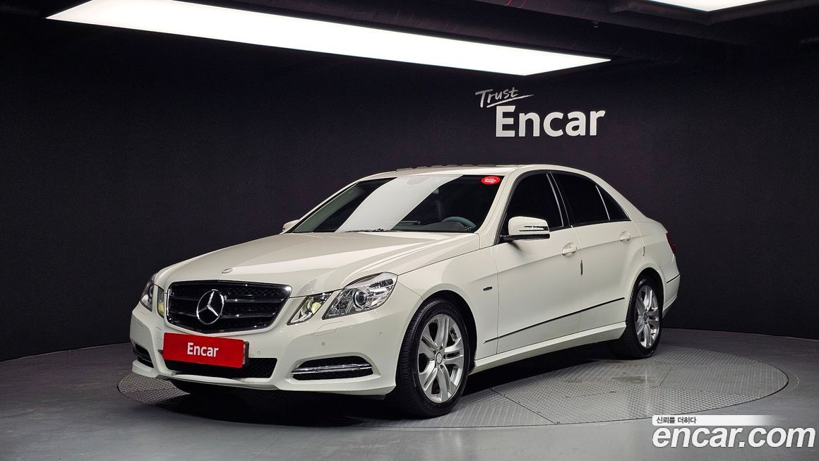 Mercedes-Benz E-Class 2010