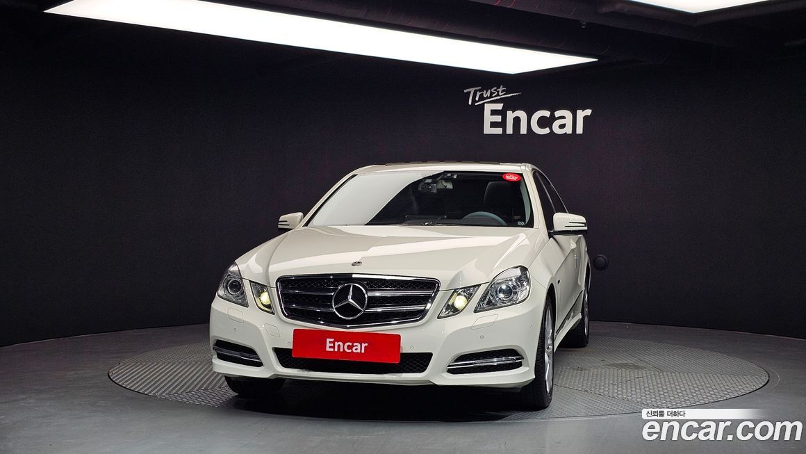 Mercedes-Benz E-Class 2010