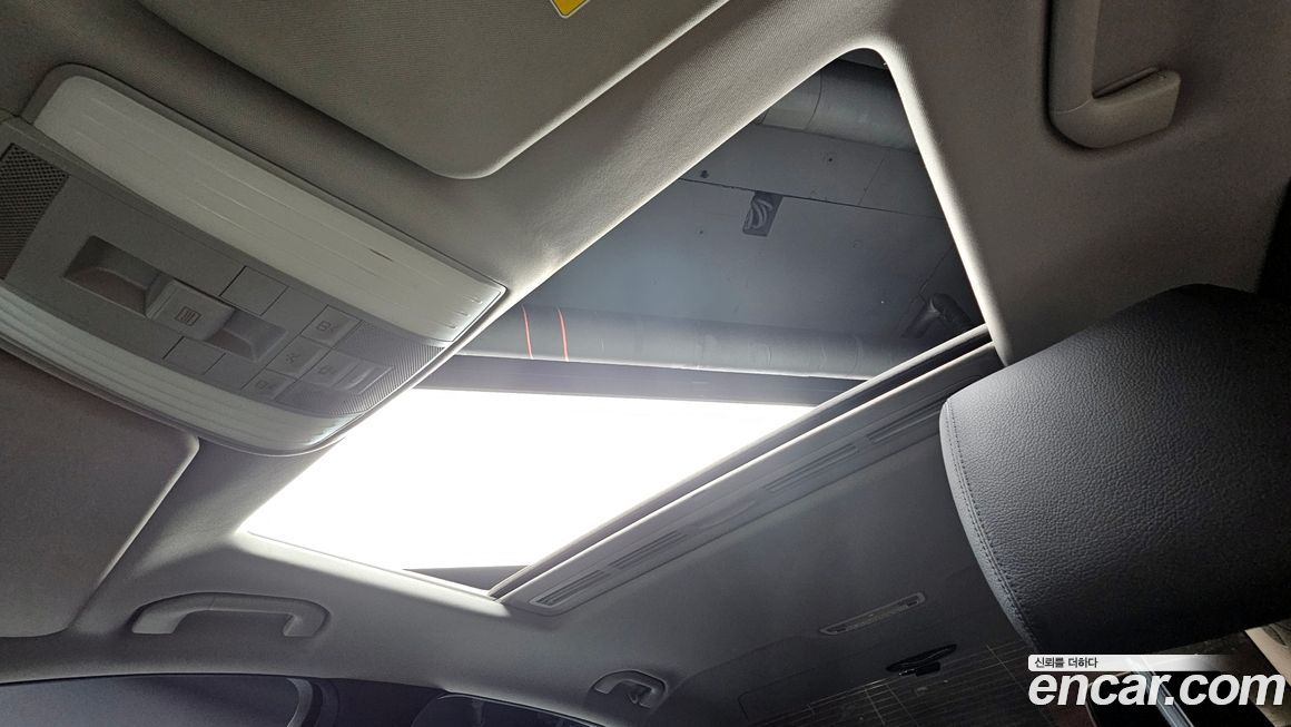 Mercedes-Benz E-Class 2010