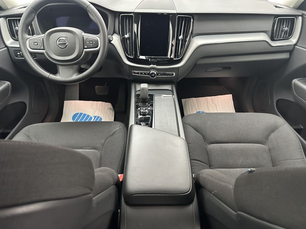 Volvo XC60 2022