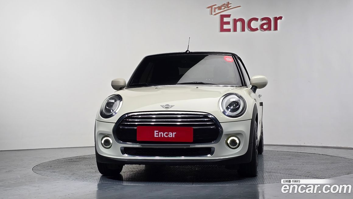 Mini Cooper Convertible 2021