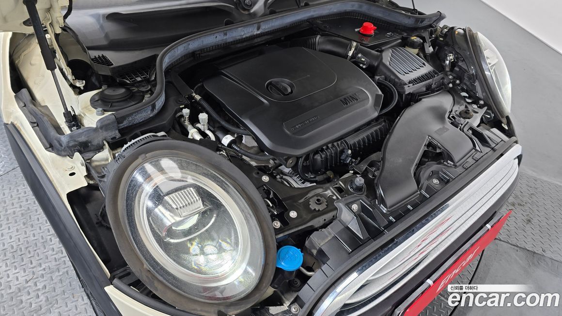 Mini Cooper Convertible 2021