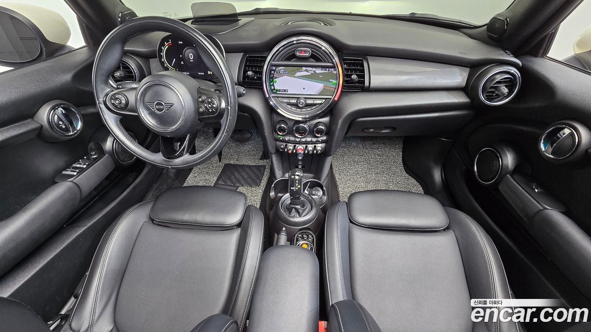 Mini Cooper Convertible 2021