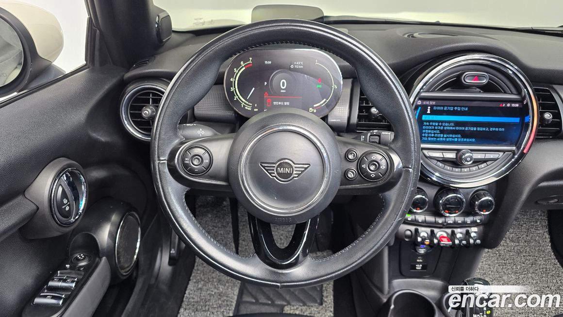 Mini Cooper Convertible 2021