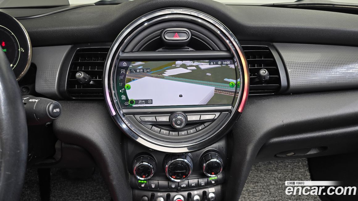 Mini Cooper Convertible 2021