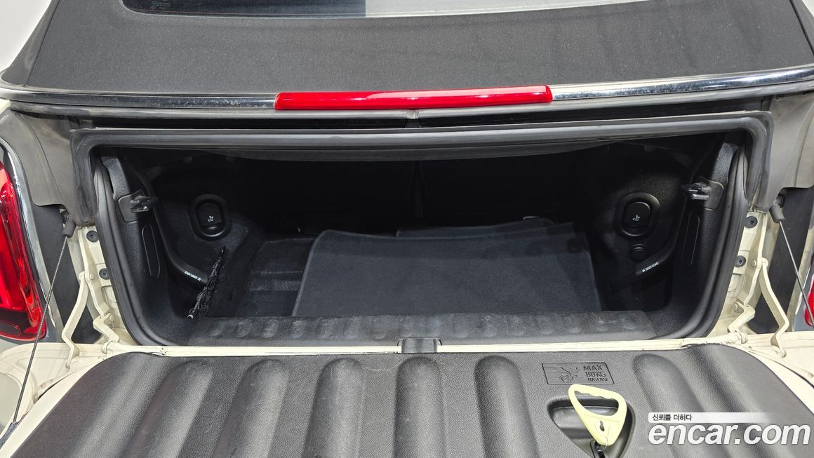 Mini Cooper Convertible 2021