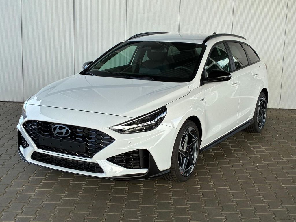 Hyundai i30 2025