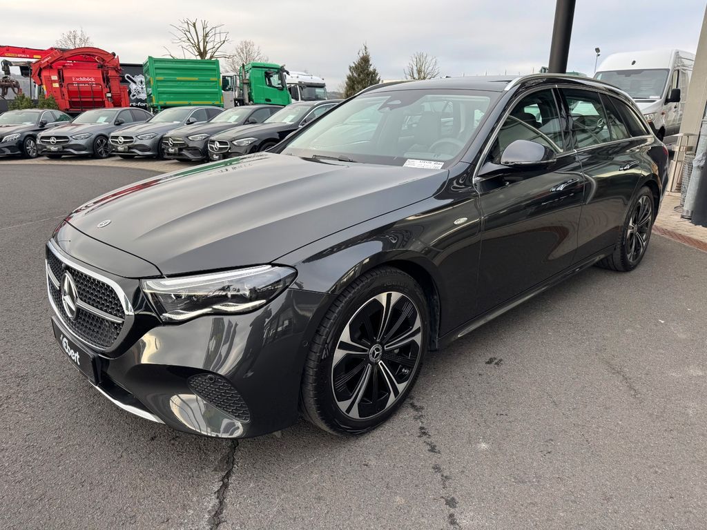 Mercedes-Benz E 300 2025