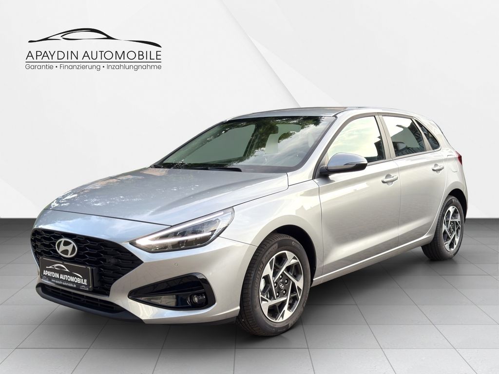Hyundai i30 2025