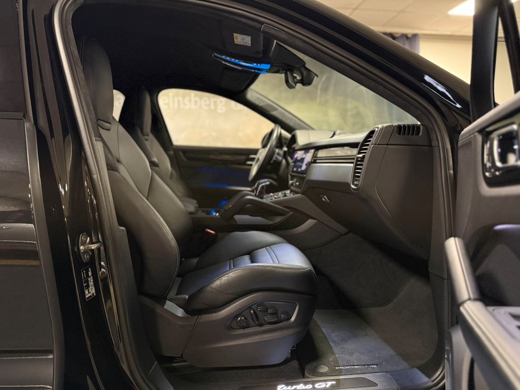 Porsche Cayenne 2022