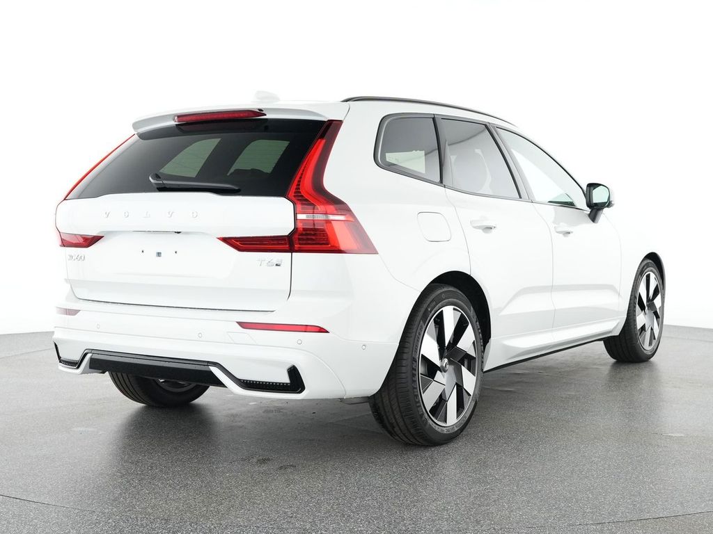 Volvo XC60 2025