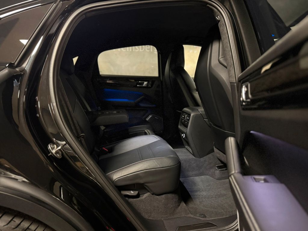 Porsche Cayenne 2022