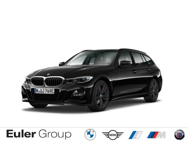 BMW 330 2021