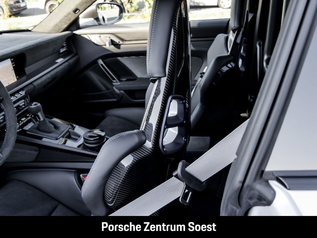 Porsche 992 2025