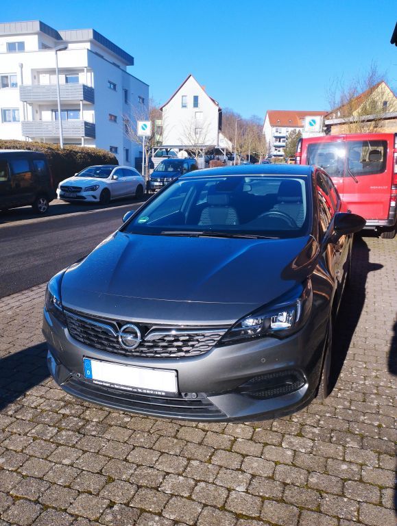 Opel Astra 2021
