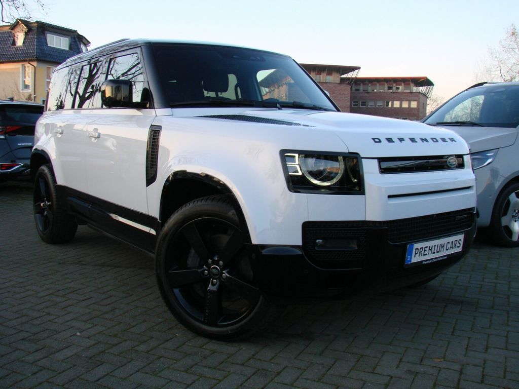 Land Rover Defender 2023