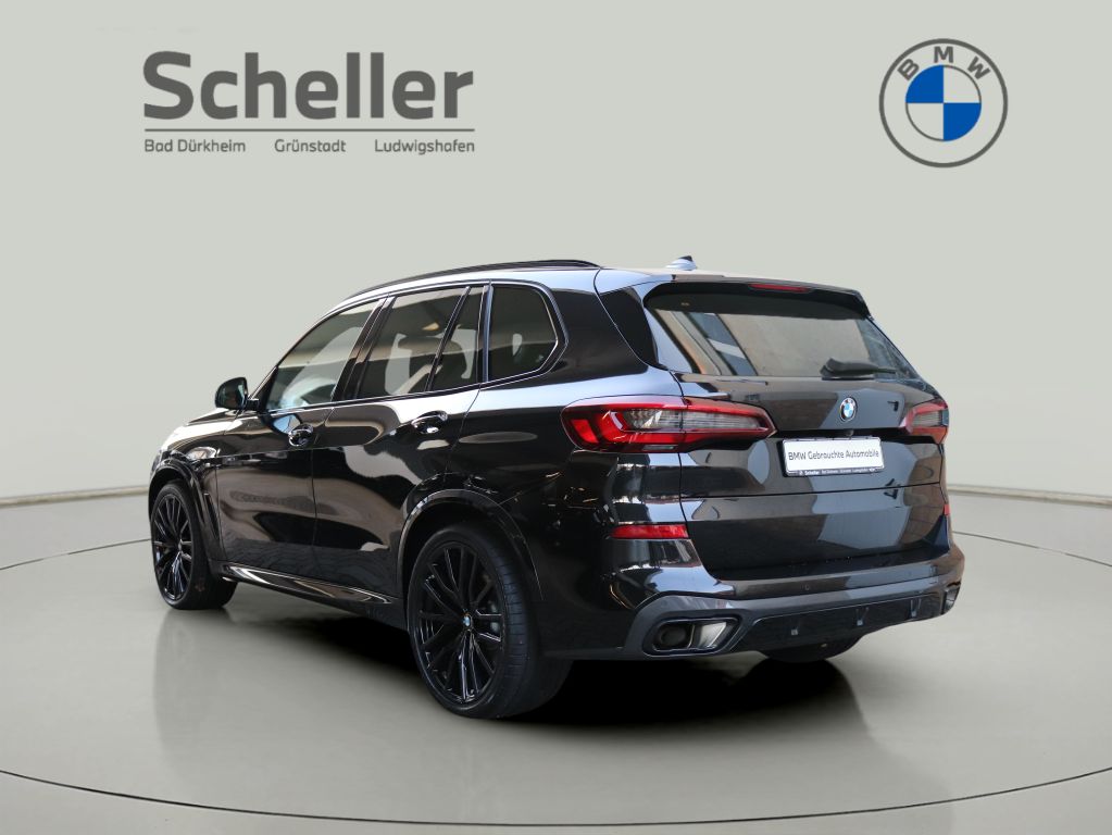BMW X5 2022