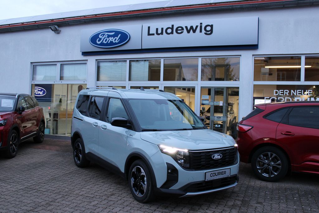 Ford Tourneo Courier 2025