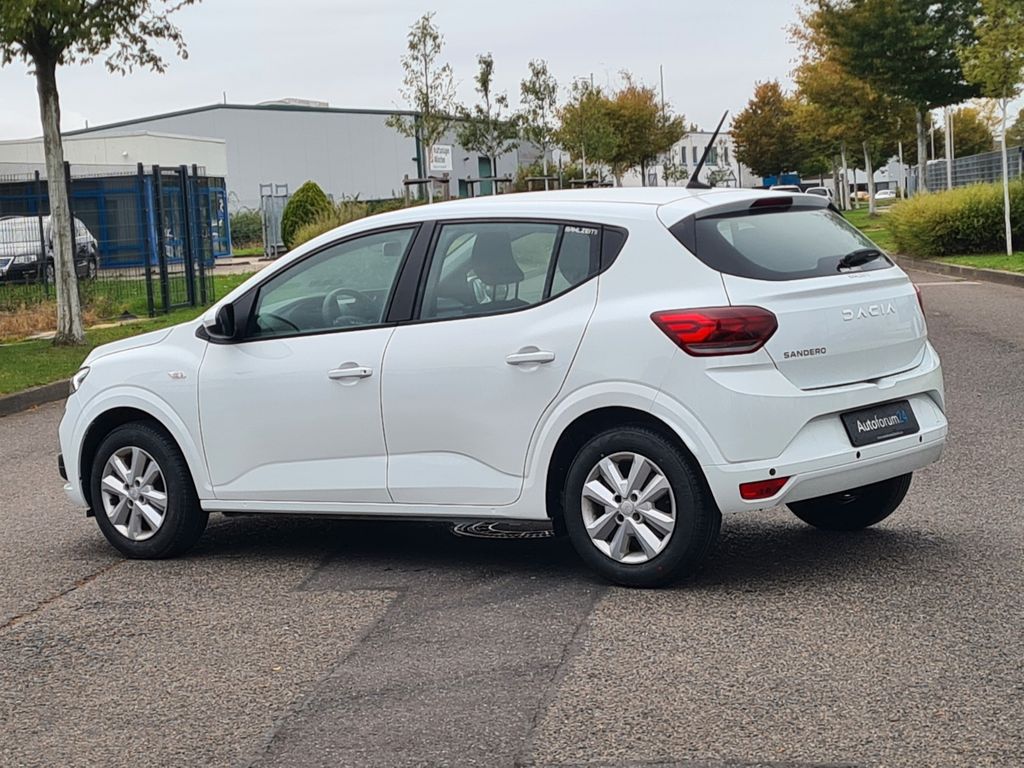 Dacia Sandero 2023