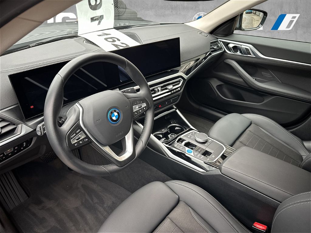 BMW i4 2023