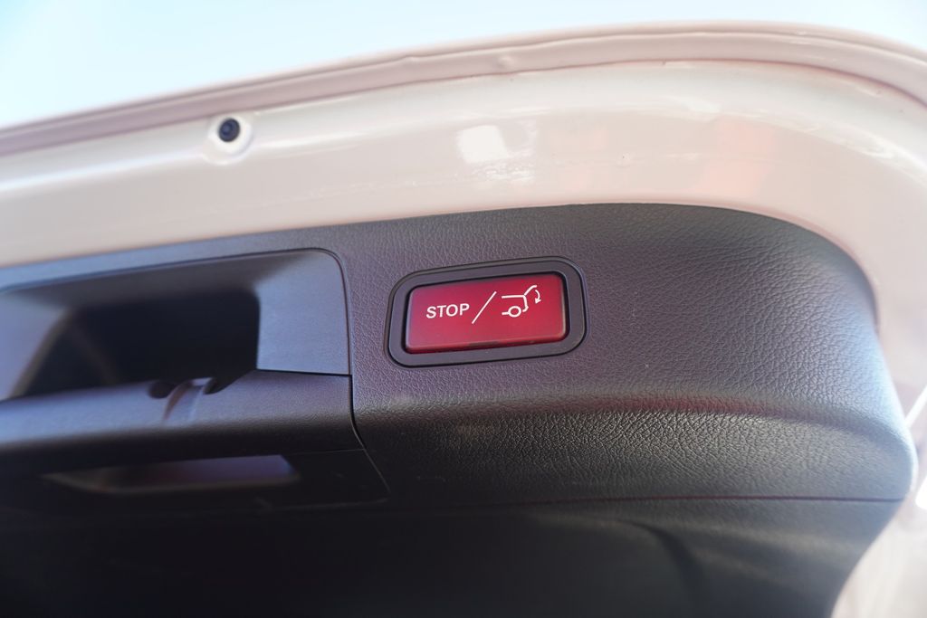 Mercedes-Benz GLA 180 2021