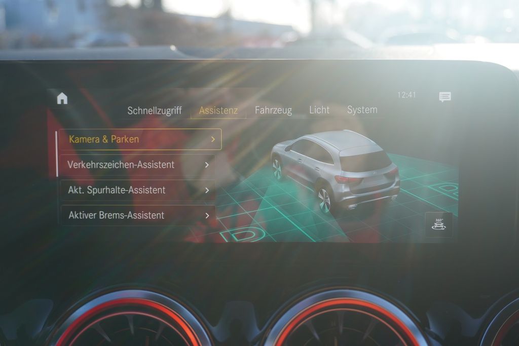 Mercedes-Benz GLA 180 2021