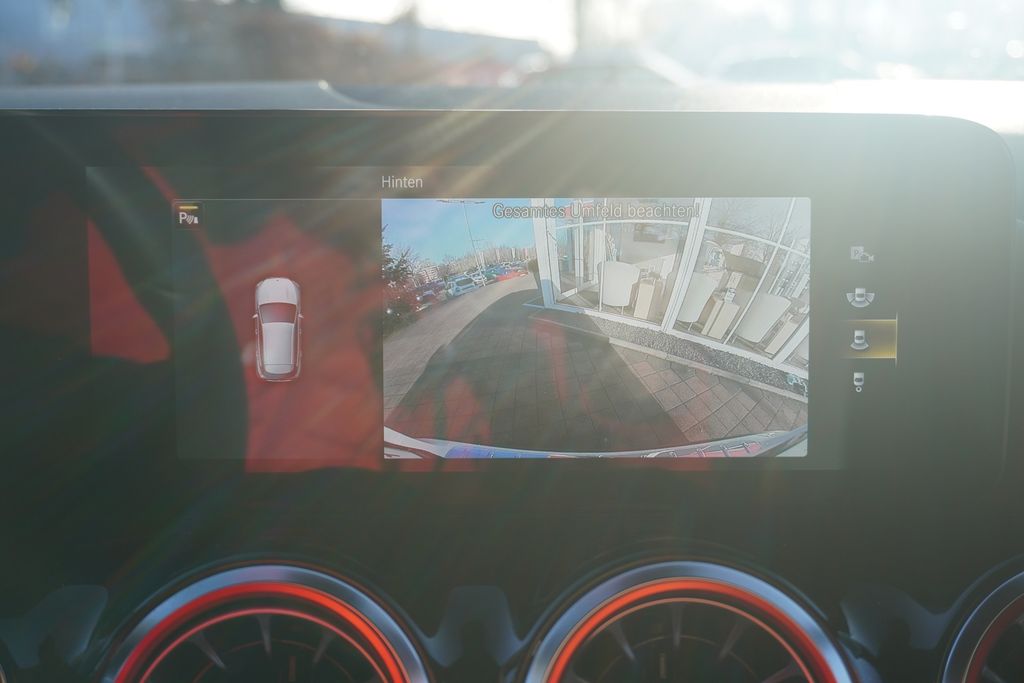 Mercedes-Benz GLA 180 2021