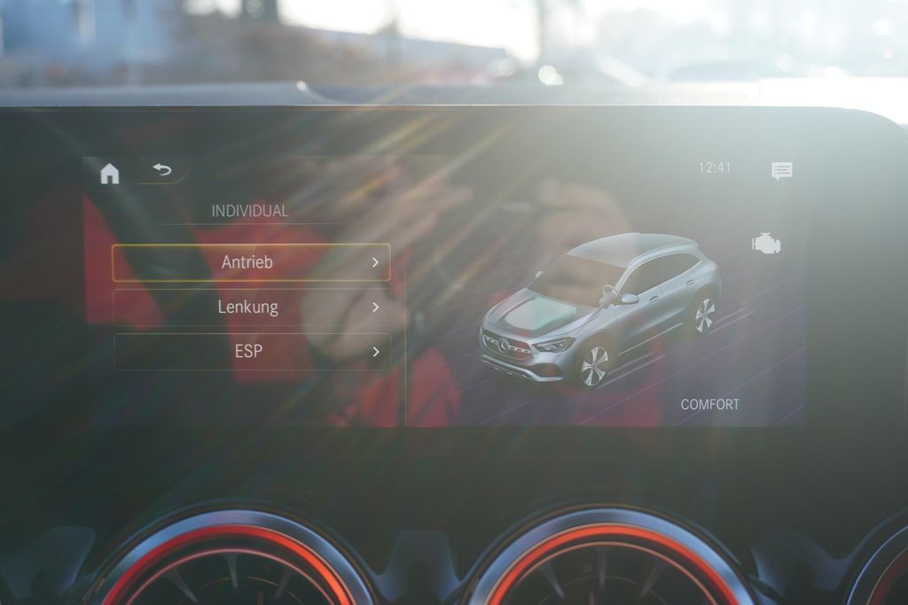 Mercedes-Benz GLA 180 2021