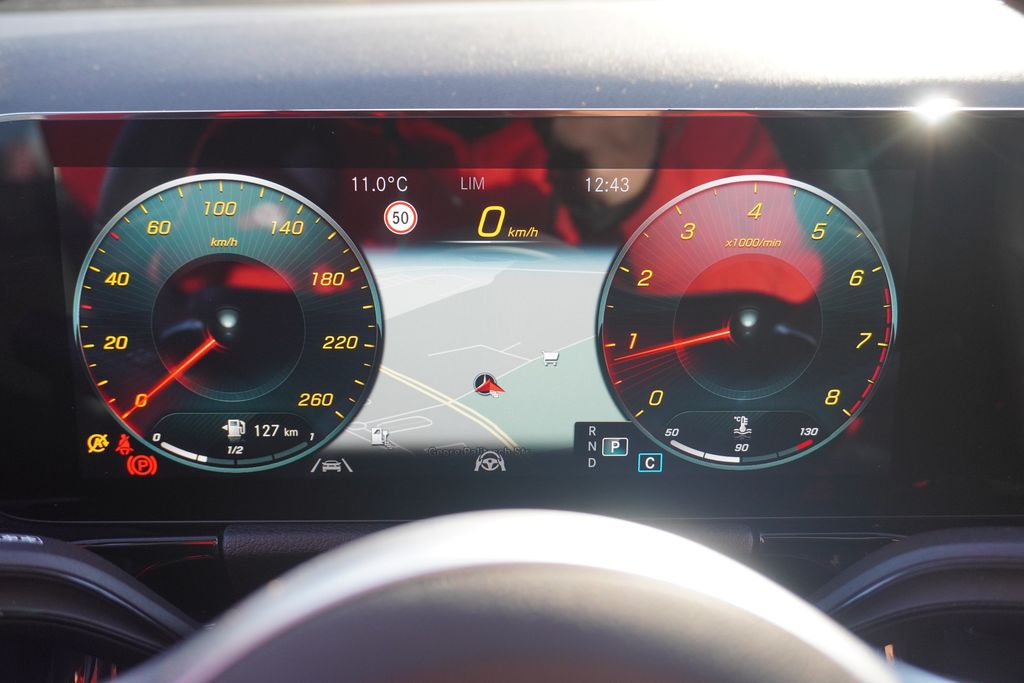 Mercedes-Benz GLA 180 2021