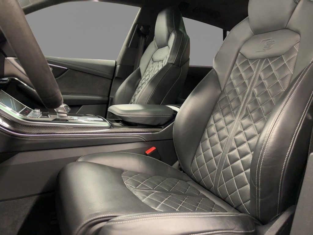 Audi SQ8 2022
