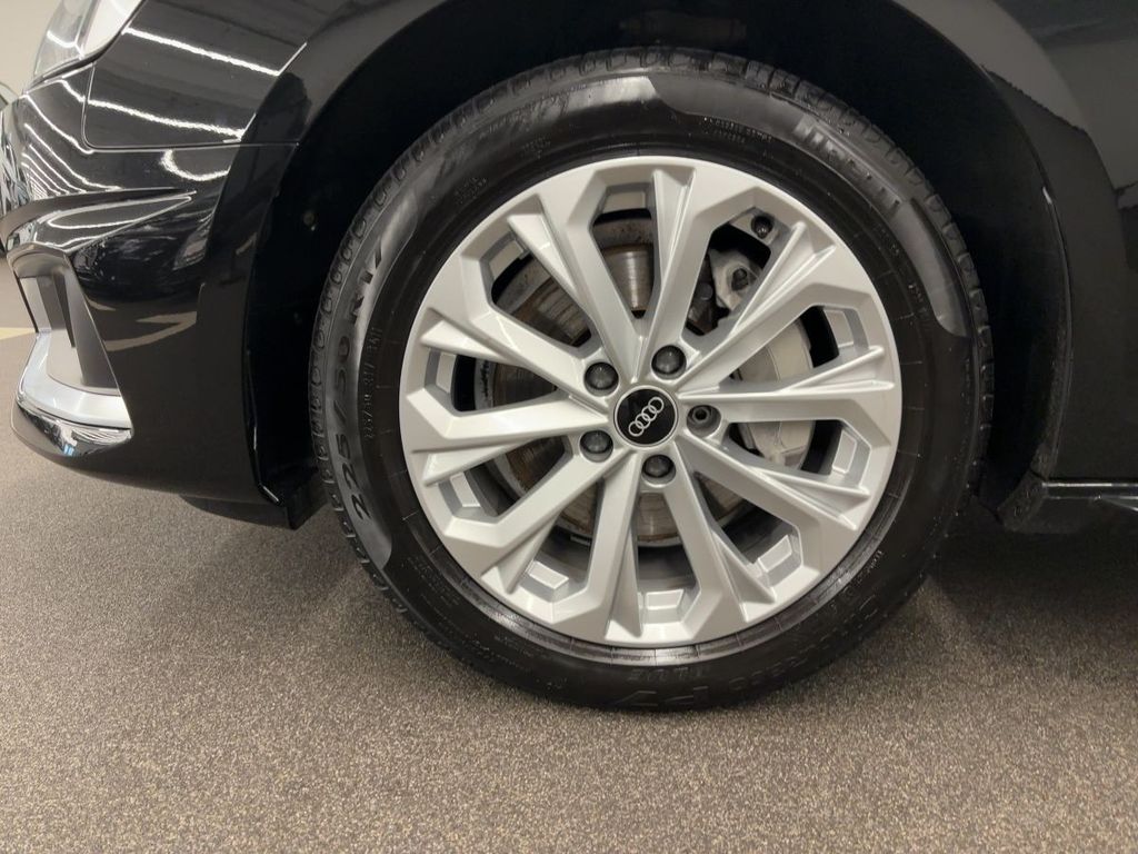 Audi A4 2021