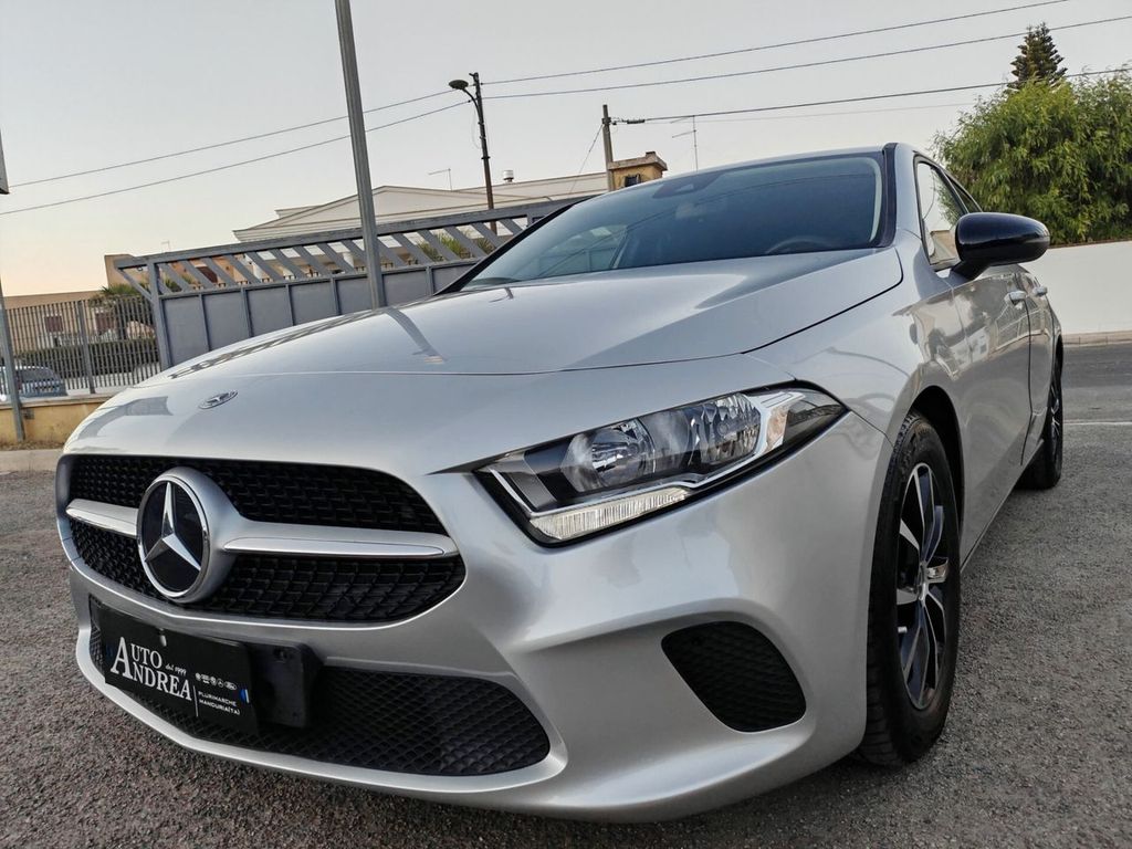 Mercedes-Benz A 180 2021