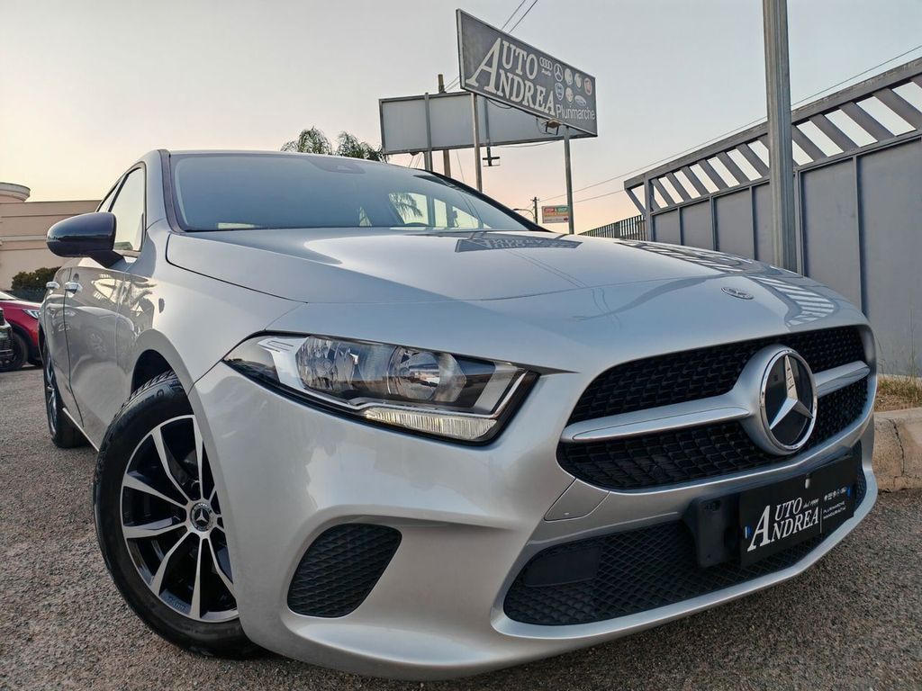 Mercedes-Benz A 180 2021