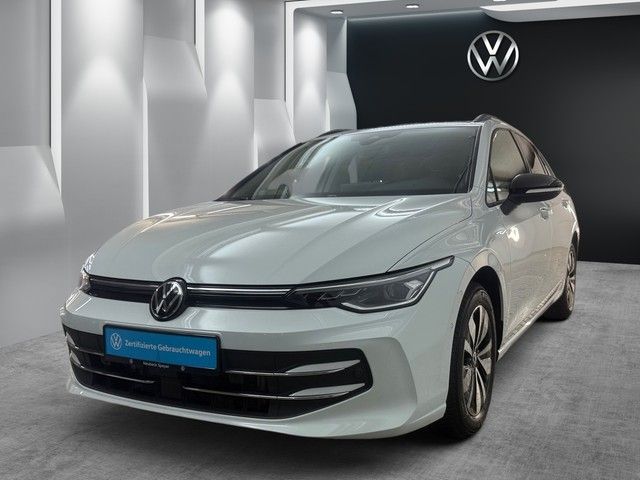 Volkswagen Golf 2025