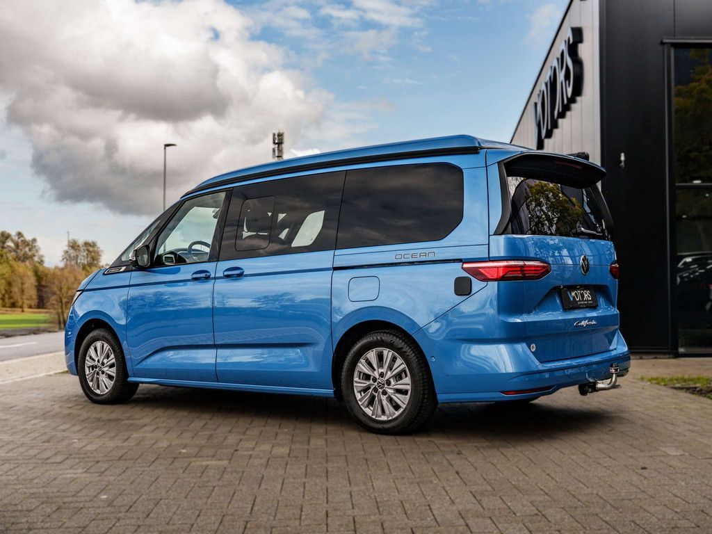 Volkswagen T7 California 2025