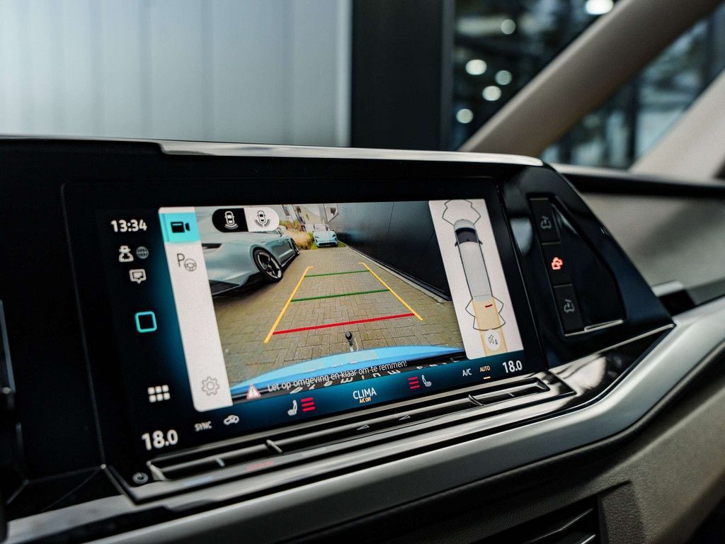 Volkswagen T7 California 2025