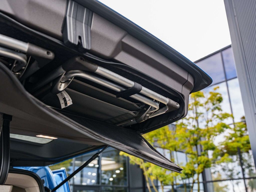 Volkswagen T7 California 2025