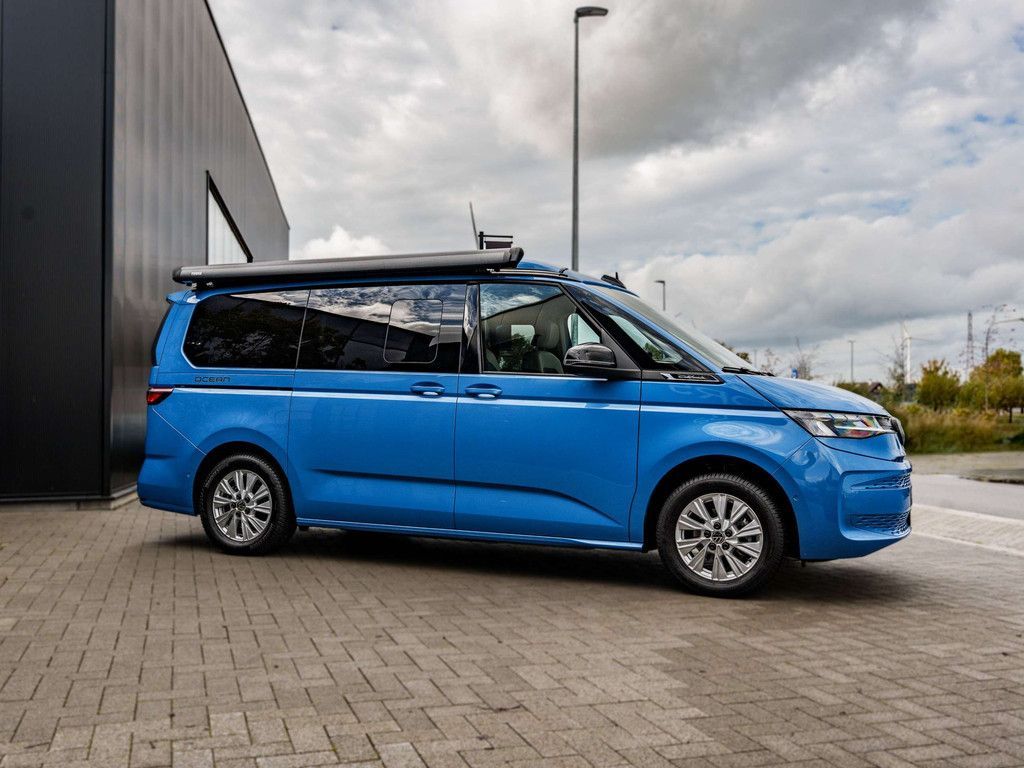 Volkswagen T7 California 2025