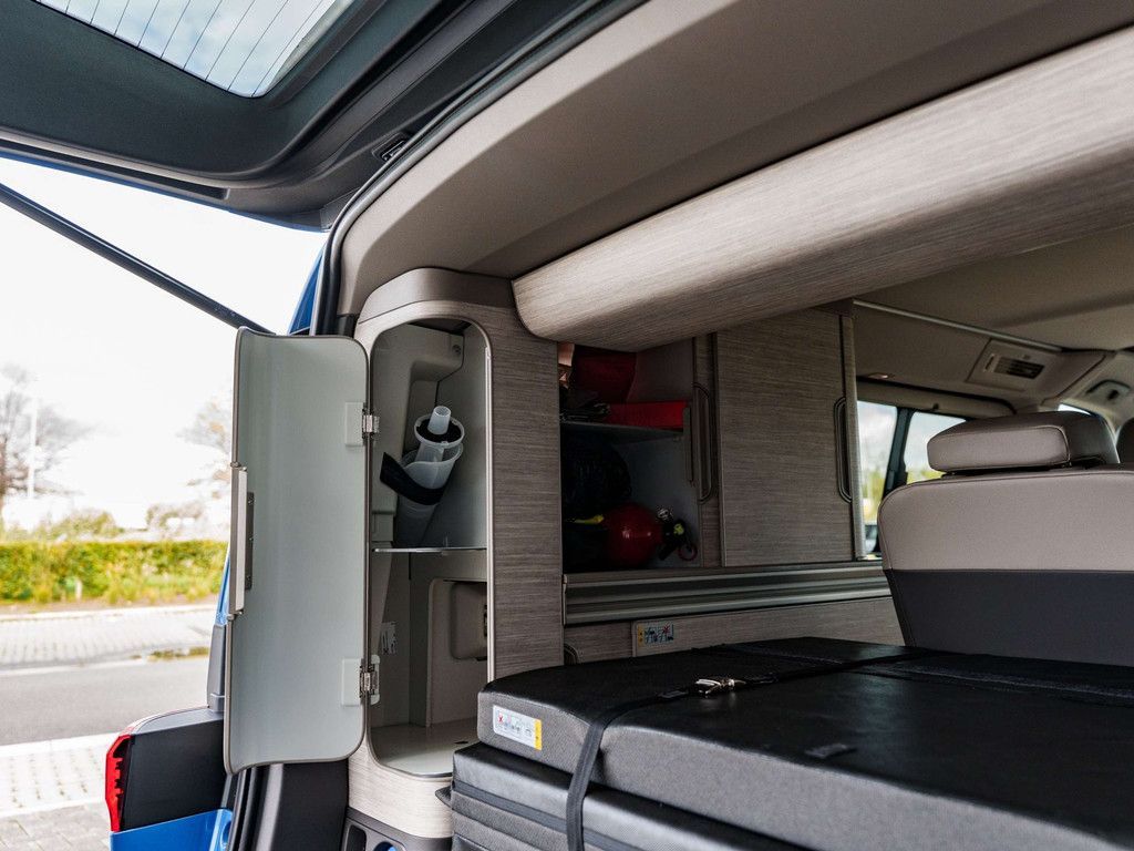 Volkswagen T7 California 2025