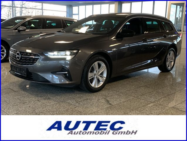 Opel Insignia 2022