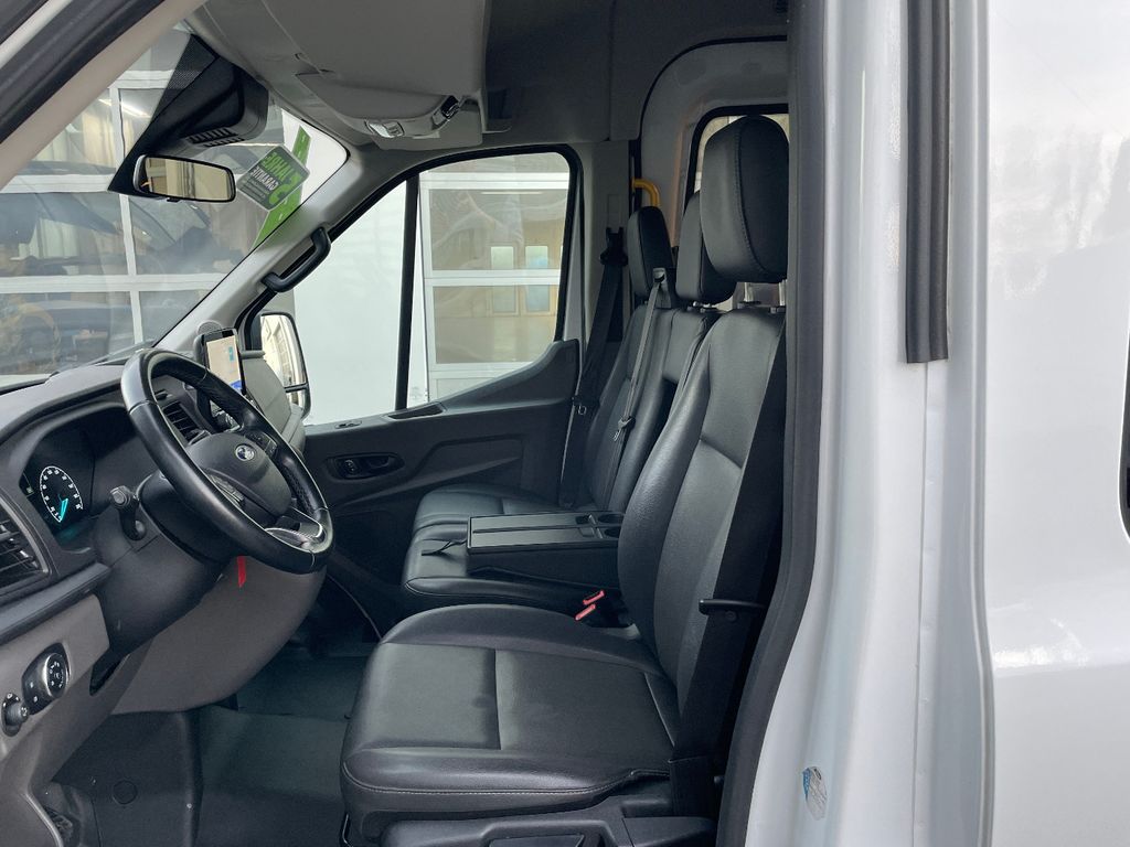 Ford Transit 2021