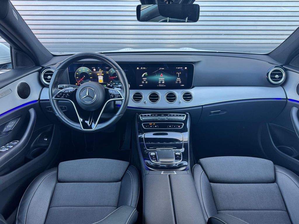 Mercedes-Benz E 220 2022
