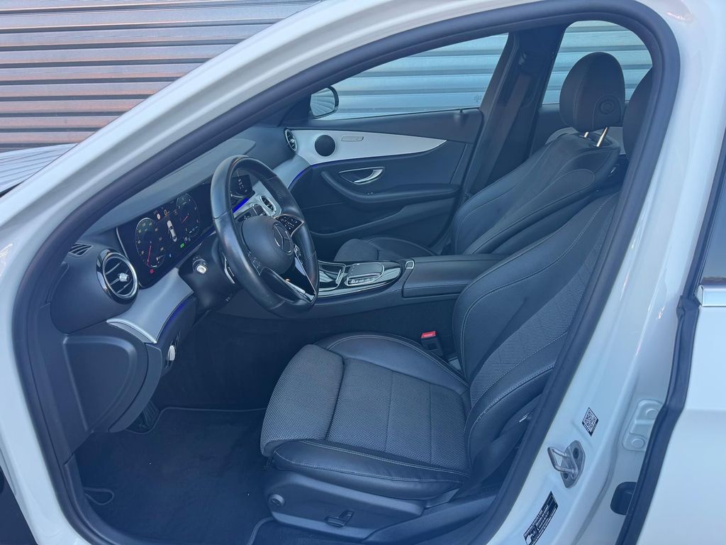 Mercedes-Benz E 220 2022